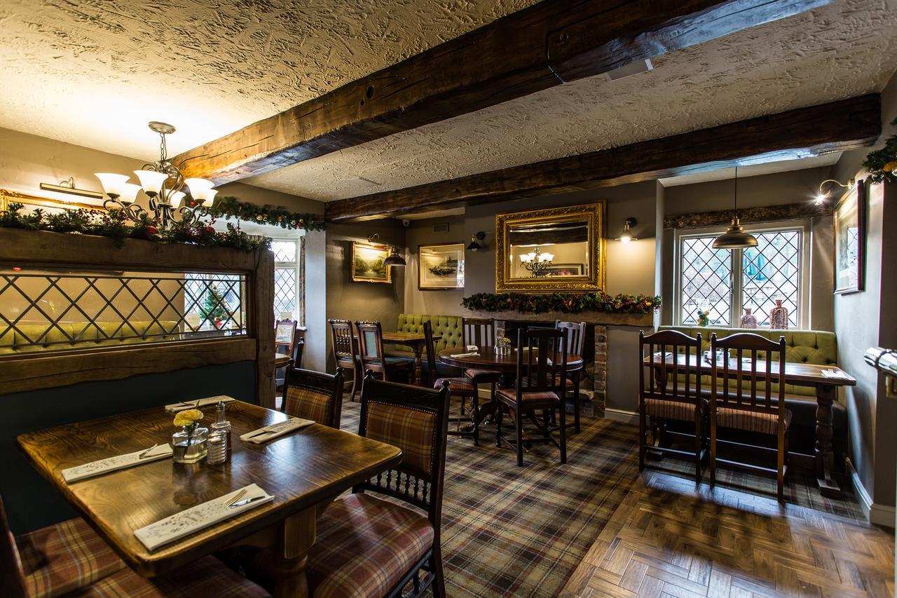 The Plough Inn & Restaurant Congleton Exteriör bild
